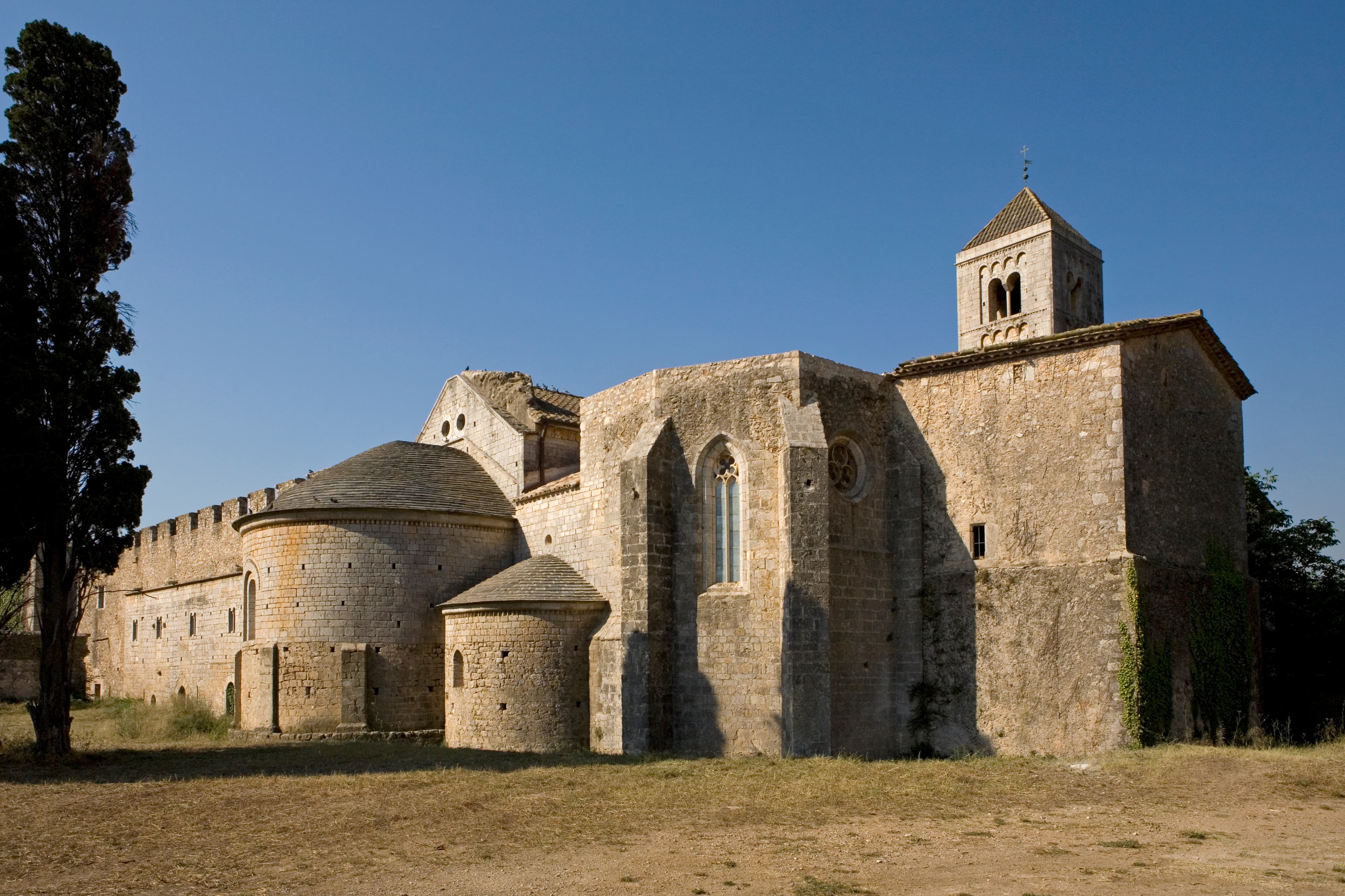 Canònica de Santa Maria de Vilabertran