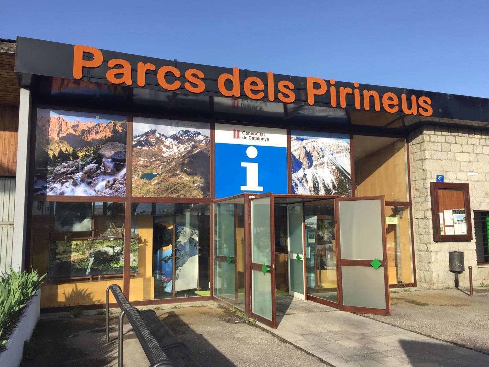 Casa de los Parques del Pirineos
