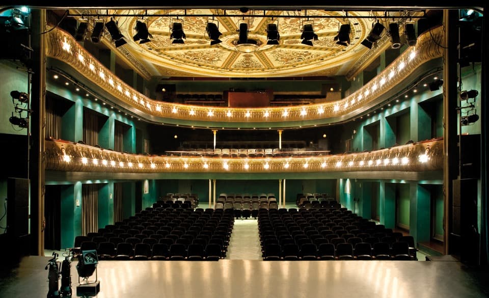 Teatre Zorrilla. Centre d'Arts Escèniques de Badalona